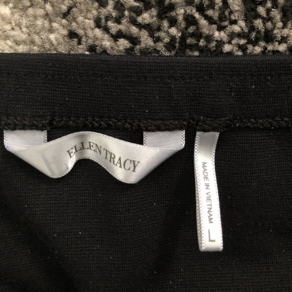 Ellen Tracy black pencil skirt - Picture 2 of 4